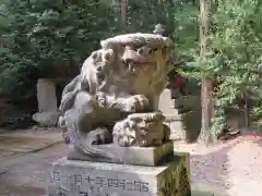 神明神社の狛犬