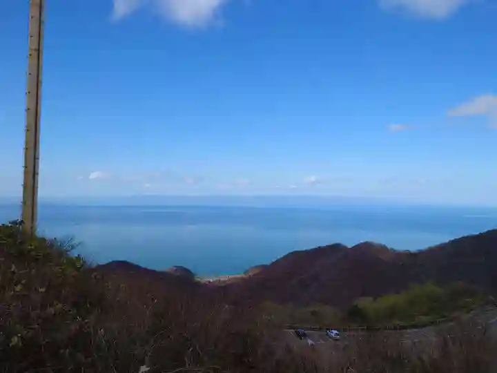 彌彦神社奥宮(御神廟)(新潟県)