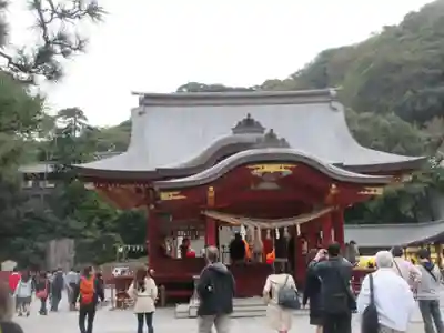 鶴岡八幡宮の本殿・本堂