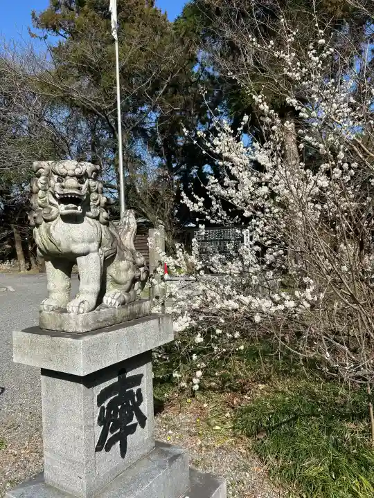 治水神社の{uncategorized: "未分類", other: "その他", undefined: "問題あり", building: "その他建物", grave: "お墓", sacred_gate: "鳥居", guardian: "狛犬", statue: "像", buddha: "仏像", history: "歴史", nature: "自然", garden: "庭園", animal: "動物", pagoda: "塔", temizu: "手水舎", mountain_gate: "山門・神門", sanctuary: "本殿・本堂", subordinate: "末社・摂社", art: "芸術", scenery: "景色", jizo: "地蔵", ema: "絵馬", goshuin: "御朱印", omikuji: "おみくじ", items: "授与品その他", amulet: "お守り", goshuincho: "御朱印帳", eats: "食事", festival: "お祭り", votive_dance: "神楽", shichigosan: "七五三参", wedding: "結婚式", experience: "体験その他", initially: "初詣", around: "周辺", anti_infection: "感染症対策"}