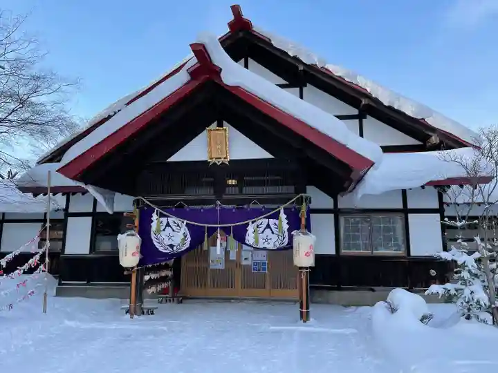 多賀神社の本殿・本堂