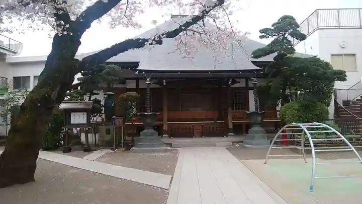 覺願寺の本殿・本堂