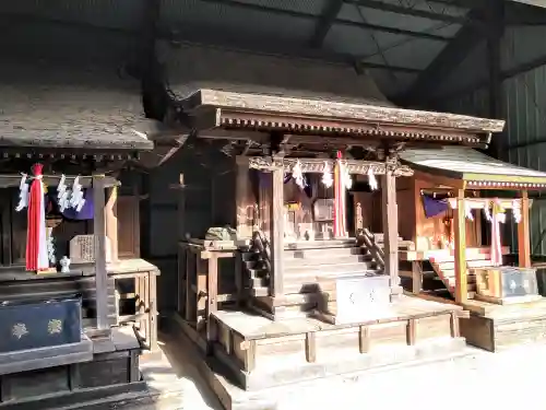 諏訪神社の末社・摂社