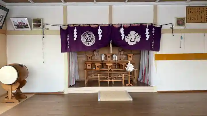 東野浜神社の{uncategorized: "未分類", other: "その他", undefined: "問題あり", building: "その他建物", grave: "お墓", sacred_gate: "鳥居", guardian: "狛犬", statue: "像", buddha: "仏像", history: "歴史", nature: "自然", garden: "庭園", animal: "動物", pagoda: "塔", temizu: "手水舎", mountain_gate: "山門・神門", sanctuary: "本殿・本堂", subordinate: "末社・摂社", art: "芸術", scenery: "景色", jizo: "地蔵", ema: "絵馬", goshuin: "御朱印", omikuji: "おみくじ", items: "授与品その他", amulet: "お守り", goshuincho: "御朱印帳", eats: "食事", festival: "お祭り", votive_dance: "神楽", shichigosan: "七五三参", wedding: "結婚式", experience: "体験その他", initially: "初詣", around: "周辺", anti_infection: "感染症対策"}