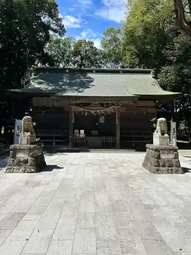 諏訪八幡神社の狛犬