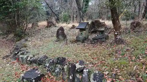 乳母神社の末社