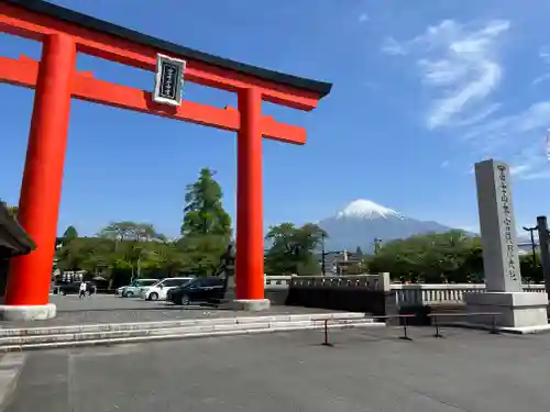 富士山本宮浅間大社の鳥居