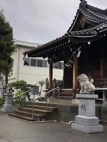 諏訪社の本殿・本堂