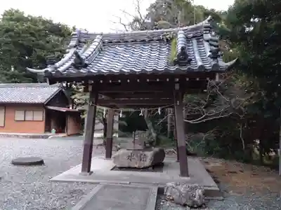 素盞嗚神社の手水舎