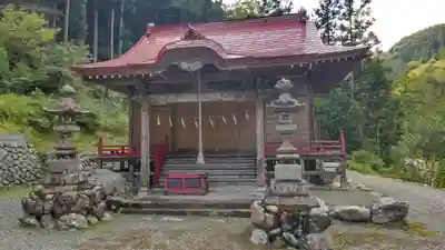 日野沢大神社の本殿・本堂