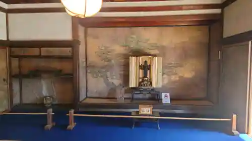 醍醐寺の{uncategorized: "未分類", other: "その他", undefined: "問題あり", building: "その他建物", grave: "お墓", sacred_gate: "鳥居", guardian: "狛犬", statue: "像", buddha: "仏像", history: "歴史", nature: "自然", garden: "庭園", animal: "動物", pagoda: "塔", temizu: "手水舎", mountain_gate: "山門・神門", sanctuary: "本殿・本堂", subordinate: "末社・摂社", art: "芸術", scenery: "景色", jizo: "地蔵", ema: "絵馬", goshuin: "御朱印", omikuji: "おみくじ", items: "授与品その他", amulet: "お守り", goshuincho: "御朱印帳", eats: "食事", festival: "お祭り", votive_dance: "神楽", shichigosan: "七五三参", wedding: "結婚式", experience: "体験その他", initially: "初詣", around: "周辺", anti_infection: "感染症対策"}