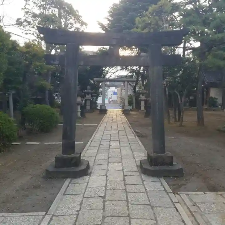 品川神社の鳥居