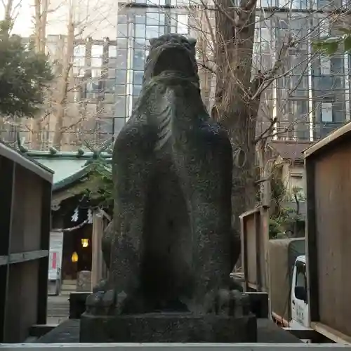 稲荷鬼王神社の狛犬
