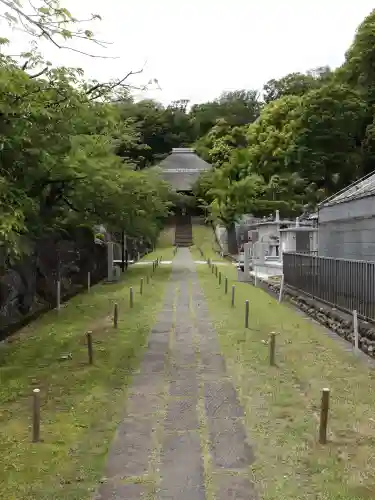 横浜　西方寺の{uncategorized: "未分類", other: "その他", undefined: "問題あり", building: "その他建物", grave: "お墓", sacred_gate: "鳥居", guardian: "狛犬", statue: "像", buddha: "仏像", history: "歴史", nature: "自然", garden: "庭園", animal: "動物", pagoda: "塔", temizu: "手水舎", mountain_gate: "山門・神門", sanctuary: "本殿・本堂", subordinate: "末社・摂社", art: "芸術", scenery: "景色", jizo: "地蔵", ema: "絵馬", goshuin: "御朱印", omikuji: "おみくじ", items: "授与品その他", amulet: "お守り", goshuincho: "御朱印帳", eats: "食事", festival: "お祭り", votive_dance: "神楽", shichigosan: "七五三参", wedding: "結婚式", experience: "体験その他", initially: "初詣", around: "周辺", anti_infection: "感染症対策"}