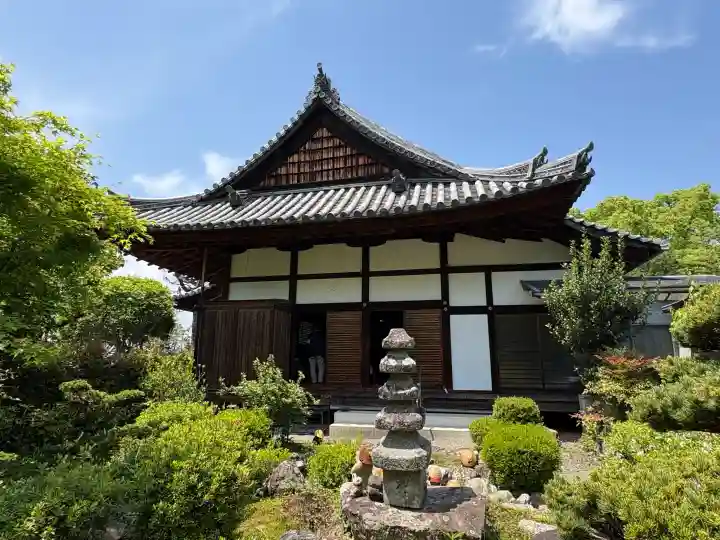 惠心院(恵心院)の{uncategorized: "未分類", other: "その他", undefined: "問題あり", building: "その他建物", grave: "お墓", sacred_gate: "鳥居", guardian: "狛犬", statue: "像", buddha: "仏像", history: "歴史", nature: "自然", garden: "庭園", animal: "動物", pagoda: "塔", temizu: "手水舎", mountain_gate: "山門・神門", sanctuary: "本殿・本堂", subordinate: "末社・摂社", art: "芸術", scenery: "景色", jizo: "地蔵", ema: "絵馬", goshuin: "御朱印", omikuji: "おみくじ", items: "授与品その他", amulet: "お守り", goshuincho: "御朱印帳", eats: "食事", festival: "お祭り", votive_dance: "神楽", shichigosan: "七五三参", wedding: "結婚式", experience: "体験その他", initially: "初詣", around: "周辺", anti_infection: "感染症対策"}