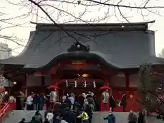 花園神社の本殿