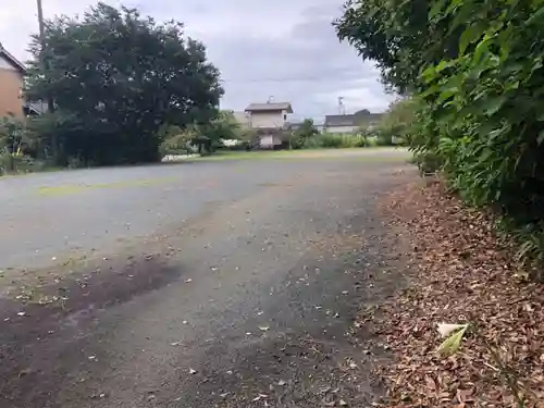 鹿苑神社の建物その他