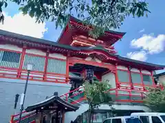 門戸厄神東光寺の本殿