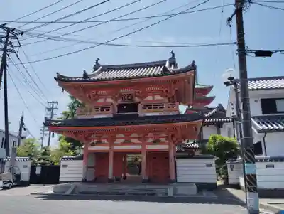 西光寺の山門・神門