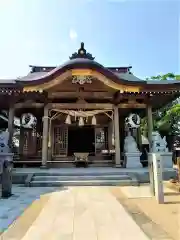 新北神社の本殿