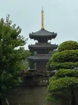 慶元寺の{uncategorized: "未分類", other: "その他", undefined: "問題あり", building: "その他建物", grave: "お墓", sacred_gate: "鳥居", guardian: "狛犬", statue: "像", buddha: "仏像", history: "歴史", nature: "自然", garden: "庭園", animal: "動物", pagoda: "塔", temizu: "手水舎", mountain_gate: "山門・神門", sanctuary: "本殿・本堂", subordinate: "末社・摂社", art: "芸術", scenery: "景色", jizo: "地蔵", ema: "絵馬", goshuin: "御朱印", omikuji: "おみくじ", items: "授与品その他", amulet: "お守り", goshuincho: "御朱印帳", eats: "食事", festival: "お祭り", votive_dance: "神楽", shichigosan: "七五三参", wedding: "結婚式", experience: "体験その他", initially: "初詣", around: "周辺", anti_infection: "感染症対策"}
