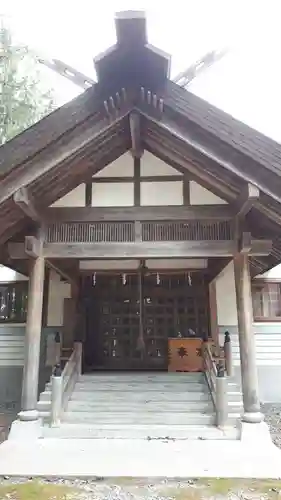 京極八幡神社の本殿