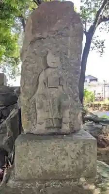 白山社(羽黒南郷)の像