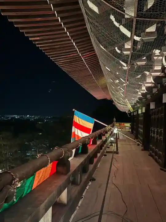 知恩院の{uncategorized: "未分類", other: "その他", undefined: "問題あり", building: "その他建物", grave: "お墓", sacred_gate: "鳥居", guardian: "狛犬", statue: "像", buddha: "仏像", history: "歴史", nature: "自然", garden: "庭園", animal: "動物", pagoda: "塔", temizu: "手水舎", mountain_gate: "山門・神門", sanctuary: "本殿・本堂", subordinate: "末社・摂社", art: "芸術", scenery: "景色", jizo: "地蔵", ema: "絵馬", goshuin: "御朱印", omikuji: "おみくじ", items: "授与品その他", amulet: "お守り", goshuincho: "御朱印帳", eats: "食事", festival: "お祭り", votive_dance: "神楽", shichigosan: "七五三参", wedding: "結婚式", experience: "体験その他", initially: "初詣", around: "周辺", anti_infection: "感染症対策"}