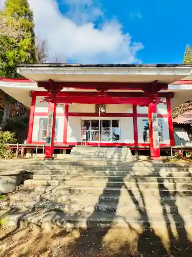 日輪寺の{uncategorized: "未分類", other: "その他", undefined: "問題あり", building: "その他建物", grave: "お墓", sacred_gate: "鳥居", guardian: "狛犬", statue: "像", buddha: "仏像", history: "歴史", nature: "自然", garden: "庭園", animal: "動物", pagoda: "塔", temizu: "手水舎", mountain_gate: "山門・神門", sanctuary: "本殿・本堂", subordinate: "末社・摂社", art: "芸術", scenery: "景色", jizo: "地蔵", ema: "絵馬", goshuin: "御朱印", omikuji: "おみくじ", items: "授与品その他", amulet: "お守り", goshuincho: "御朱印帳", eats: "食事", festival: "お祭り", votive_dance: "神楽", shichigosan: "七五三参", wedding: "結婚式", experience: "体験その他", initially: "初詣", around: "周辺", anti_infection: "感染症対策"}