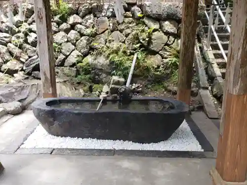 十五社神社の手水舎