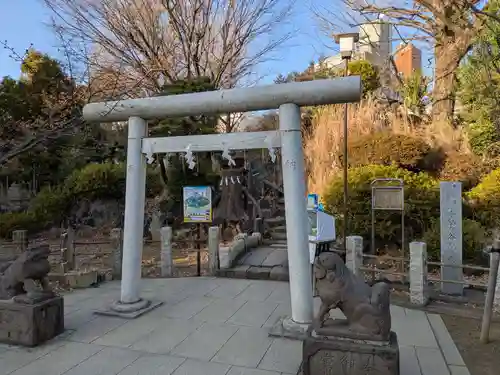 鳩森八幡神社の末社・摂社