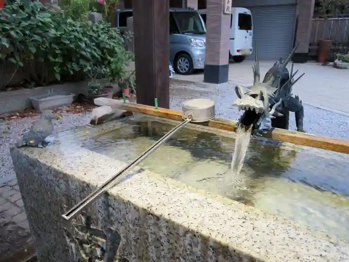 川越八幡宮の手水舎