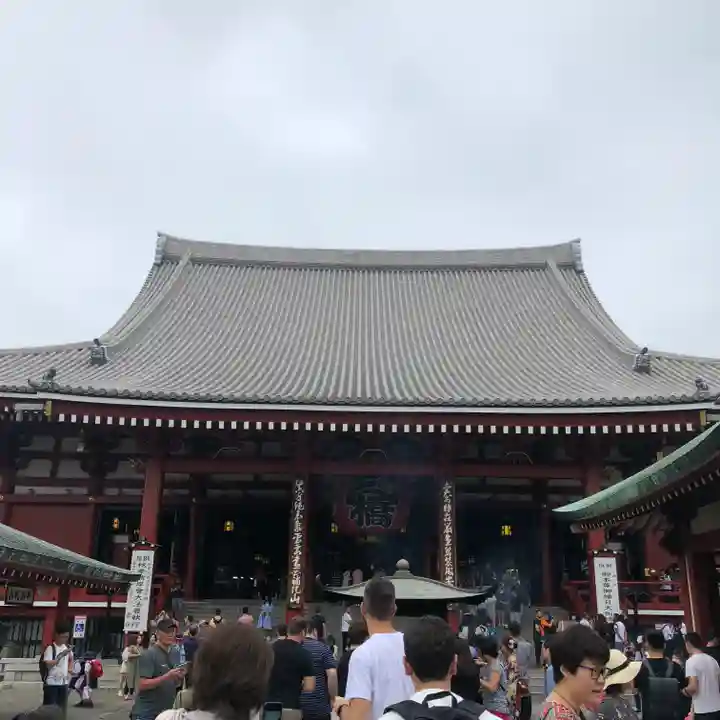浅草寺の本殿・本堂