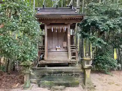 六殿神社の末社・摂社