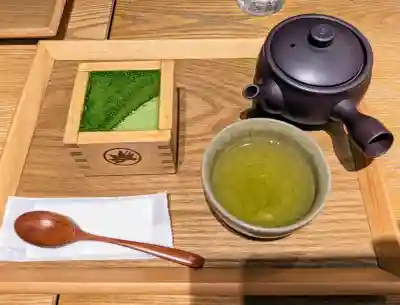 鶴岡八幡宮の周辺