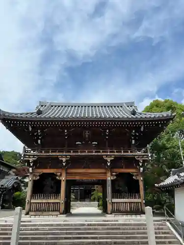 勝行院(法海寺)の山門・神門