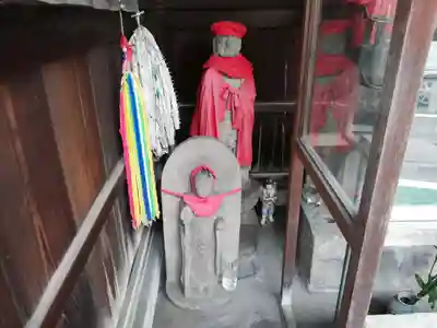 地蔵尊(東光寺境外仏堂)の像