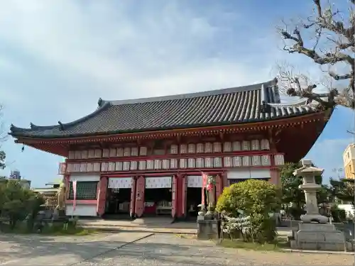 愛染堂勝鬘院の本殿・本堂