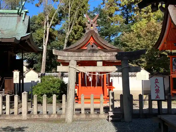 泉穴師神社(大阪府)