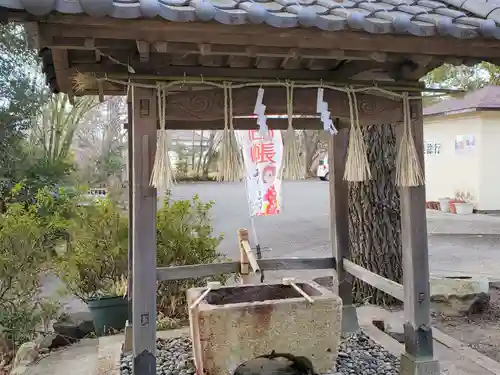 平之荘神社の手水舎