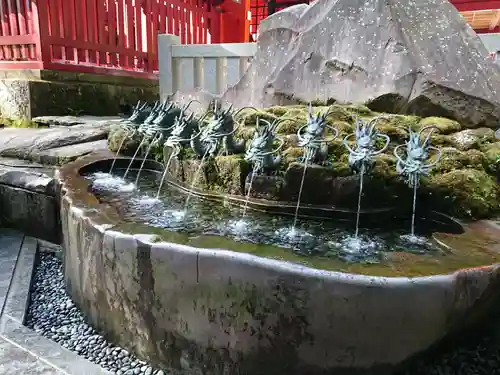 箱根神社の手水舎
