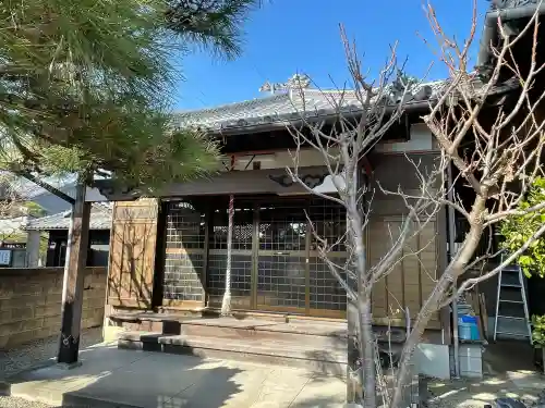 常念寺の{uncategorized: "未分類", other: "その他", undefined: "問題あり", building: "その他建物", grave: "お墓", sacred_gate: "鳥居", guardian: "狛犬", statue: "像", buddha: "仏像", history: "歴史", nature: "自然", garden: "庭園", animal: "動物", pagoda: "塔", temizu: "手水舎", mountain_gate: "山門・神門", sanctuary: "本殿・本堂", subordinate: "末社・摂社", art: "芸術", scenery: "景色", jizo: "地蔵", ema: "絵馬", goshuin: "御朱印", omikuji: "おみくじ", items: "授与品その他", amulet: "お守り", goshuincho: "御朱印帳", eats: "食事", festival: "お祭り", votive_dance: "神楽", shichigosan: "七五三参", wedding: "結婚式", experience: "体験その他", initially: "初詣", around: "周辺", anti_infection: "感染症対策"}