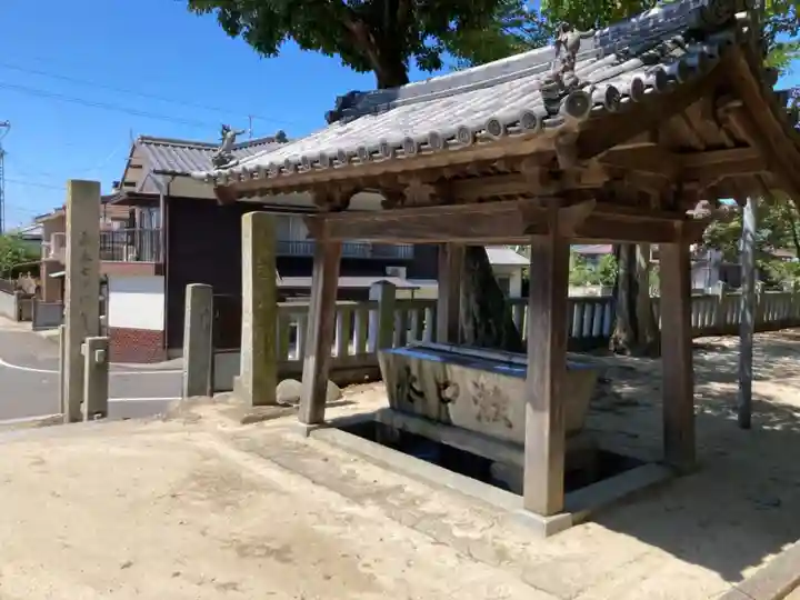 國津比古命神社の手水舎
