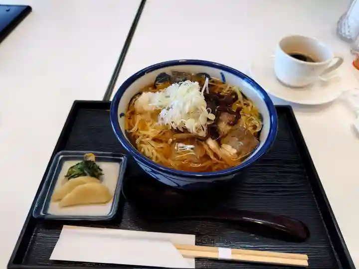 建勲神社の食事