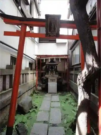 無事富稲荷神社の鳥居