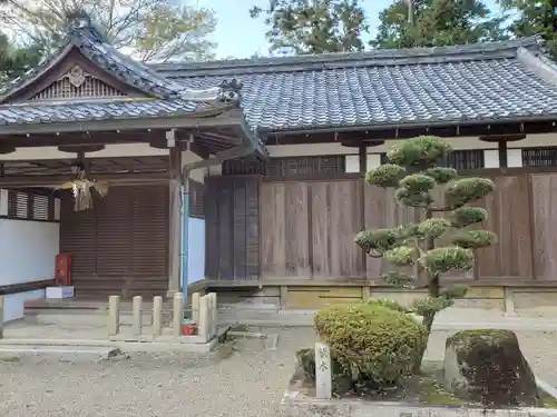 活津彦根神社の建物その他