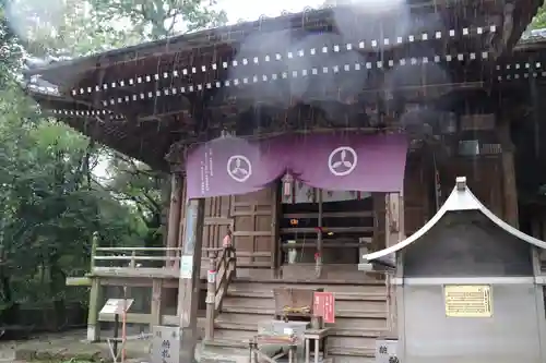 竹林寺の本殿・本堂