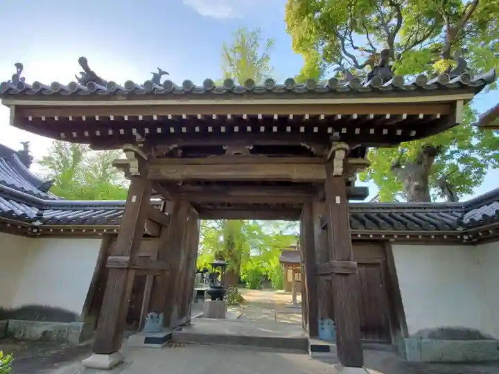 称名寺の山門・神門