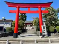 東伏見稲荷神社の{uncategorized: "未分類", other: "その他", undefined: "問題あり", building: "その他建物", grave: "お墓", sacred_gate: "鳥居", guardian: "狛犬", statue: "像", buddha: "仏像", history: "歴史", nature: "自然", garden: "庭園", animal: "動物", pagoda: "塔", temizu: "手水舎", mountain_gate: "山門・神門", sanctuary: "本殿・本堂", subordinate: "末社・摂社", art: "芸術", scenery: "景色", jizo: "地蔵", ema: "絵馬", goshuin: "御朱印", omikuji: "おみくじ", items: "授与品その他", amulet: "お守り", goshuincho: "御朱印帳", eats: "食事", festival: "お祭り", votive_dance: "神楽", shichigosan: "七五三参", wedding: "結婚式", experience: "体験その他", initially: "初詣", around: "周辺", anti_infection: "感染症対策"}