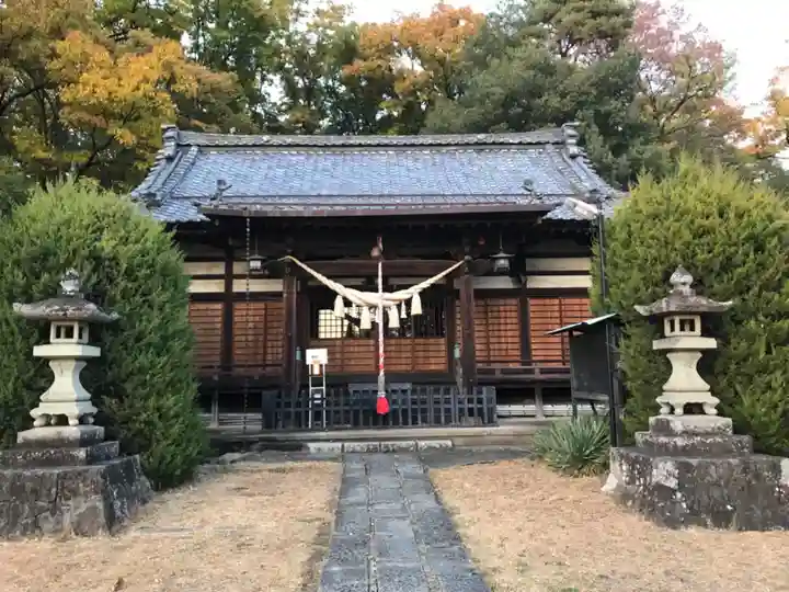 甲斐総社八幡神社の本殿・本堂